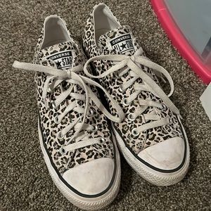 women’s cheetah print converse